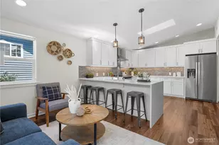 12032 38th Ave NE, Seattle, WA 98125 - Photo 9