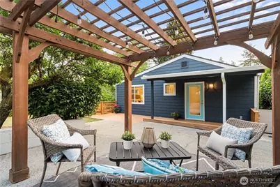 12032 38th Avenue NE, Seattle, WA 98125 - Photo 27