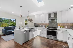 12032 38th Ave NE, Seattle, WA 98125 - Photo 7