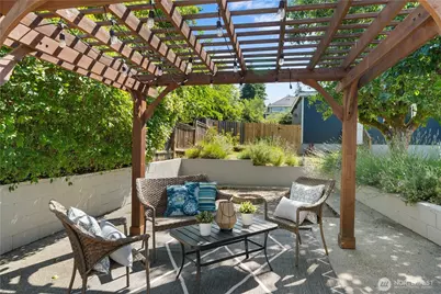 12032 38th Avenue NE, Seattle, WA 98125 - Photo 29