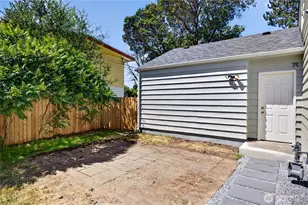 12302 7th Pl SW, Seattle, WA 98146 - Photo 9