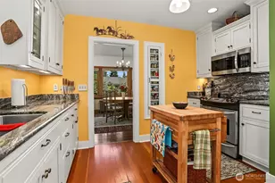 7047 27th Ave NW, Seattle, WA 98117 - Photo 13