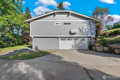 14910 SE 49th Street, Bellevue, WA 98006 - Photo 23