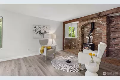 14910 SE 49th Street, Bellevue, WA 98006 - Photo 9