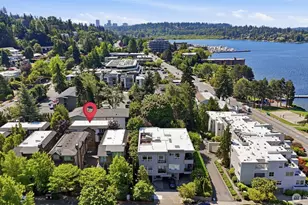 10135 NE 62nd St, Kirkland, WA 98033 - Photo 1