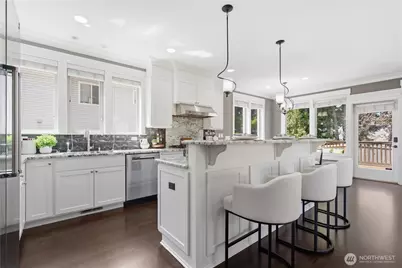 10135 NE 62nd Street #C, Kirkland, WA 98033 - Photo 15