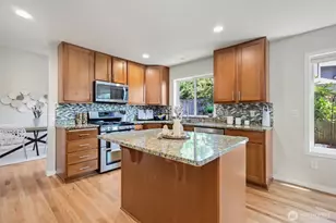 14316 81st Ct NE, Kirkland, WA 98034 - Photo 7