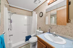 9810 Chandler St S, Tacoma, WA 98444 - Photo 9