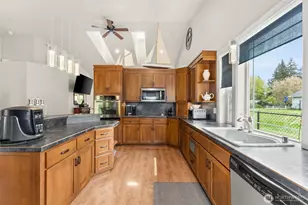 11715 Scott Creek Dr SW, Olympia, WA 98512 - Photo 11