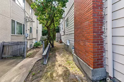 4707 Phinney Avenue N, Seattle, WA 98103 - Photo 17