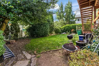 4707 Phinney Avenue N, Seattle, WA 98103 - Photo 15
