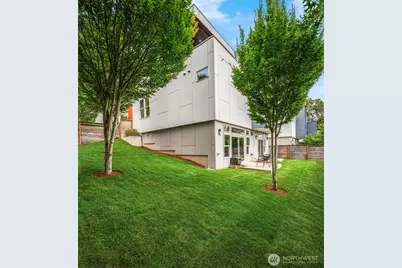 5022 Puget Boulevard SW, Seattle, WA 98106 - Photo 37