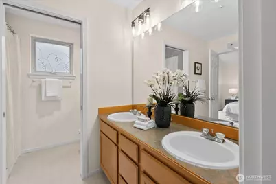 9003 158th Place NE, Redmond, WA 98052 - Photo 19