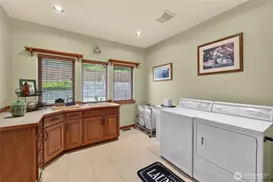 304 Antonie Ave N, Eatonville, WA 98328 - Photo 25