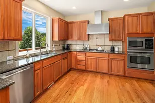 12921 195th Ave Ct E, Bonney Lake, WA 98391 - Photo 11