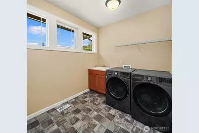 12921 195th Avenue Ct E, Bonney Lake, WA 98391 - Photo 23