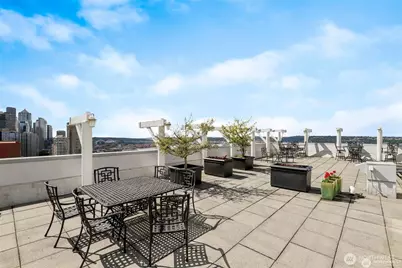 121 Vine Street #2004, Seattle, WA 98121 - Photo 23