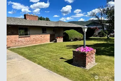 10 Westlake Road, Oroville, WA 98844 - Photo 1