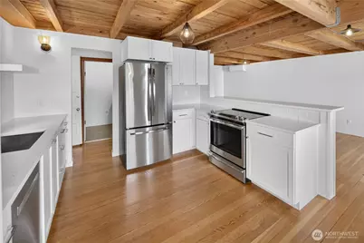 6538 11th Avenue NW #2, Seattle, WA 98117 - Photo 5