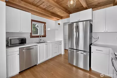 6538 11th Avenue NW #2, Seattle, WA 98117 - Photo 7