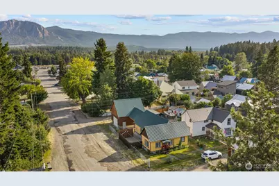 301 W 4th Street, Cle Elum, WA 98922 - Photo 27