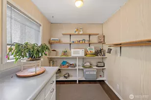 301 W 4th St, Cle Elum, WA 98922 - Photo 11