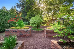 4140 W Mercer, Mercer Island, WA 98040 - Photo 37