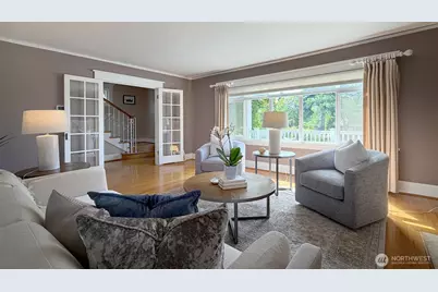2448 1st Avenue W, Seattle, WA 98119 - Photo 9