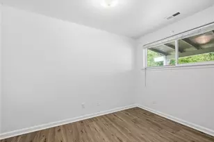 26040 108th Ave SE, Kent, WA 98030 - Photo 17