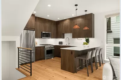2368 Franklin Avenue E #B, Seattle, WA 98102 - Photo 11