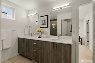 2368 Franklin Ave E, Seattle, WA 98102 - Photo 15