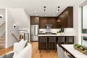 2368 Franklin Ave E, Seattle, WA 98102 - Photo 5