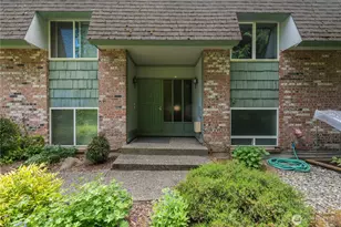 6107 NE 194th Pl, Kenmore, WA 98028 - Photo 1