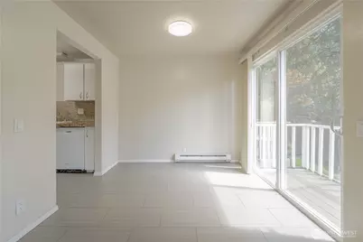 6107 NE 194th Place, Kenmore, WA 98028 - Photo 13