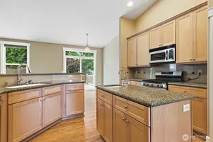 2017 Arab Dr SE, Tumwater, WA 98501 - Photo 11