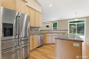 2017 Arab Dr SE, Tumwater, WA 98501 - Photo 9
