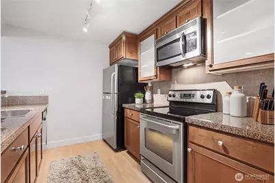 300 N 130th Street #2303, Seattle, WA 98133 - Photo 9