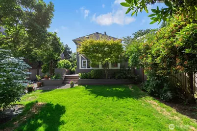 1218 3rd Avenue W, Seattle, WA 98119 - Photo 29