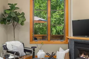 3824 Evanston Ave N, Seattle, WA 98103 - Photo 5