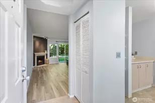 5300 Harbour Pointe Blvd, Mukilteo, WA 98275 - Photo 3