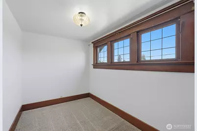 328 S Anacortes Street, Burlington, WA 98233 - Photo 17
