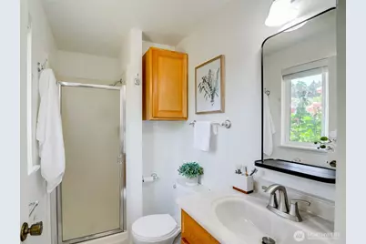 5512 NE 204 Street, Lake Forest Park, WA 98155 - Photo 11