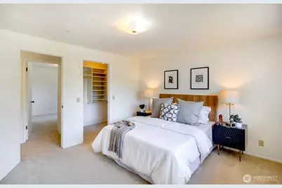 5512 NE 204 Street, Lake Forest Park, WA 98155 - Photo 3