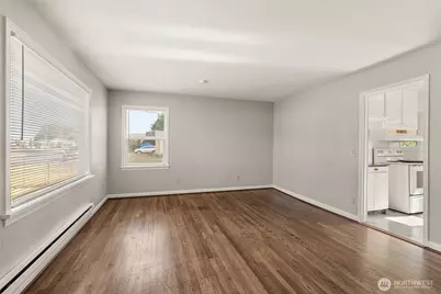 728 Hamilton Avenue, Centralia, WA 98531 - Photo 5
