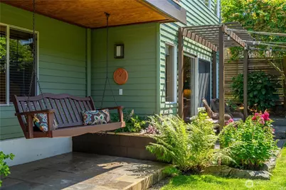 9297 44th Avenue SW, Seattle, WA 98136 - Photo 37