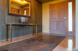 9297 44th Ave SW, Seattle, WA 98136 - Photo 7
