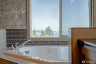 9297 44th Ave SW, Seattle, WA 98136 - Photo 27