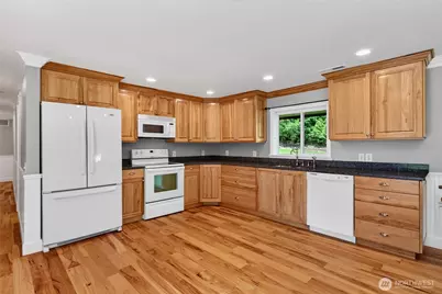 21017 Snag Island Drive East, Lake Tapps, WA 98391 - Photo 29