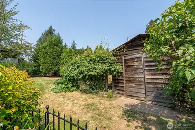 8414 NE 144th Place, Kirkland, WA 98034 - Photo 25