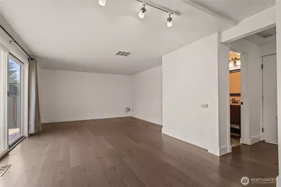 8414 NE 144th Place, Kirkland, WA 98034 - Photo 15